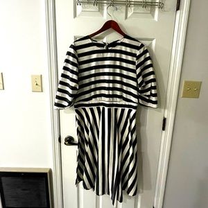 Gray and White Striped Dress🌻